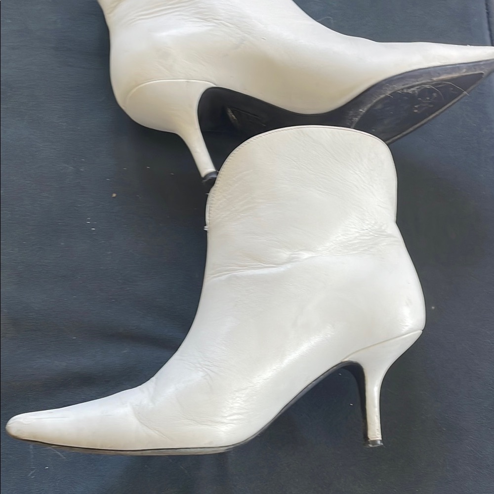 Anine Bing White Women's Ankle Boots - Picture 4 of 15